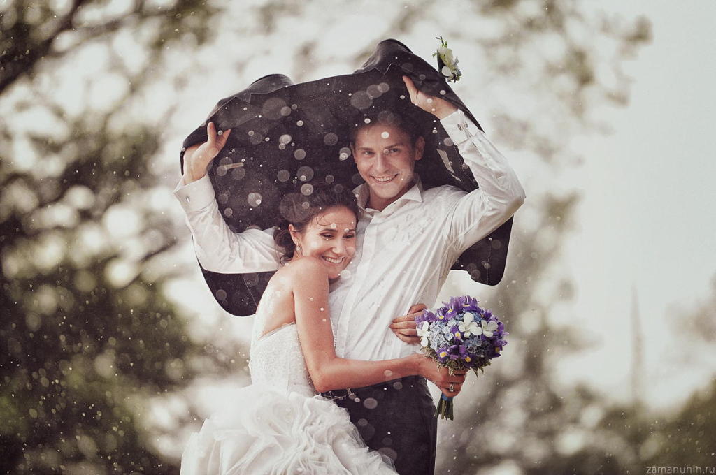How to…prepare for a rainy wedding day?