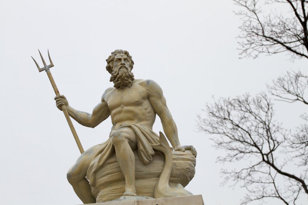 http://streaming.yayimages.com/images/photographer/imagix/64e9e225fc0037331ae499d30cc2a2fb/poseidon.jpg