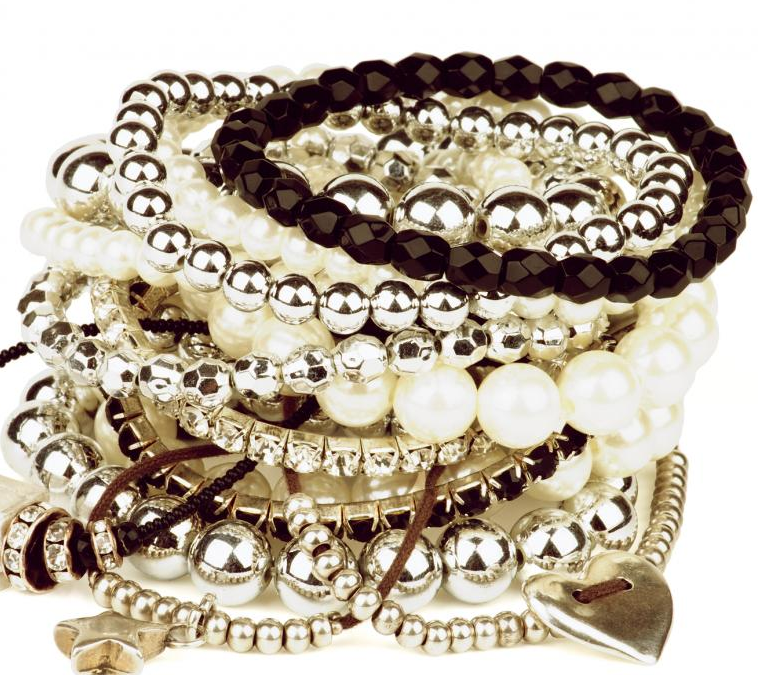 10 Adorable Types of Bracelets to Own